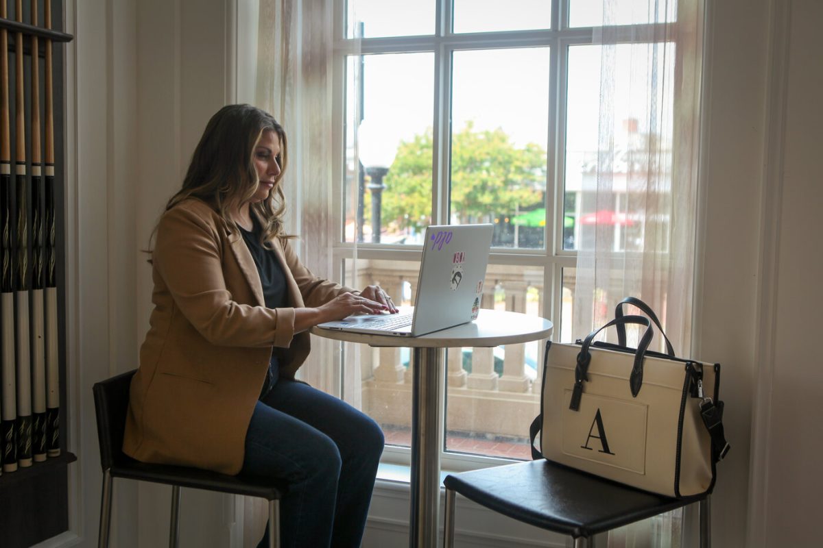 Founder desk